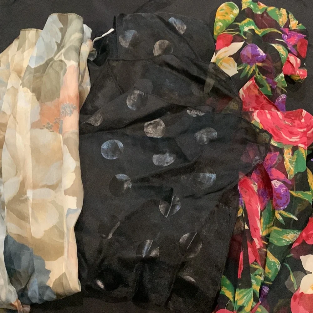 Vintage Scarfs (3) Floral, Black W/Dots - Picture 4 of 4